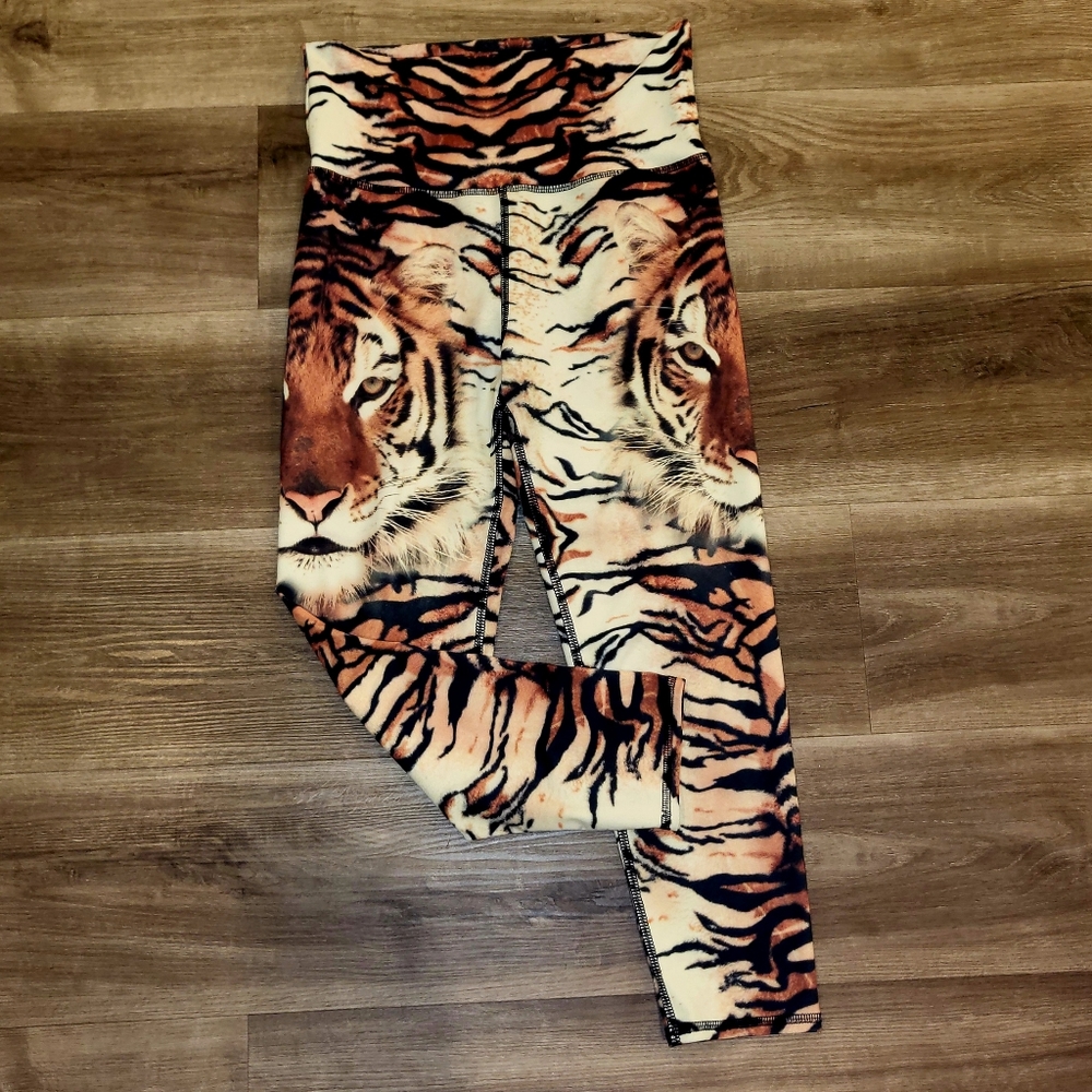 Rare waist animal print leggings - Picture 9 of 15